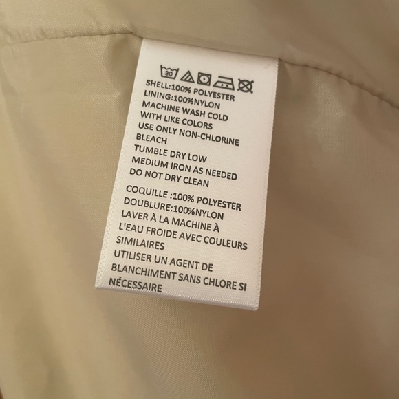 URBAN OUTFITTERS - NWOT Wool Like Jacket with Front Zipper Closure, Size Small - Picture 8 of 9